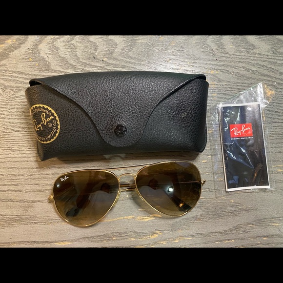 Ray Ban sunglasses 🕶 - Picture 3 of 5